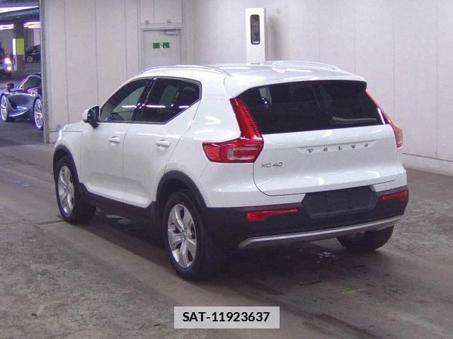 Volvo XC40 2021-02 7867307-1