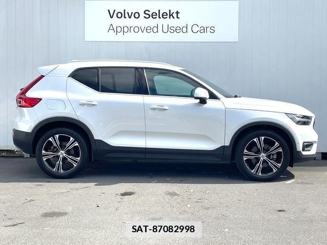 Volvo XC40 2021-06 7867817-18