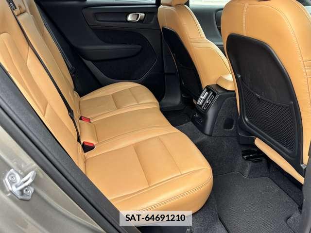 Volvo XC40 2021-05 7869390-18