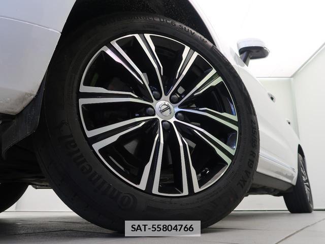 Volvo XC60 2022-08 7868352-13