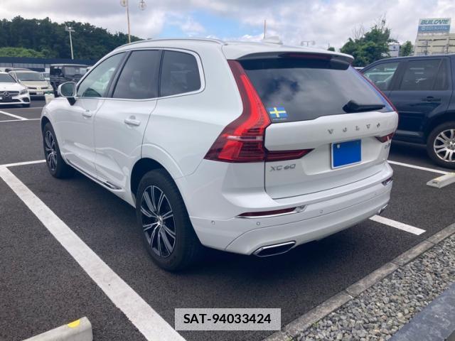 Volvo XC60 2018-06 7868630-2
