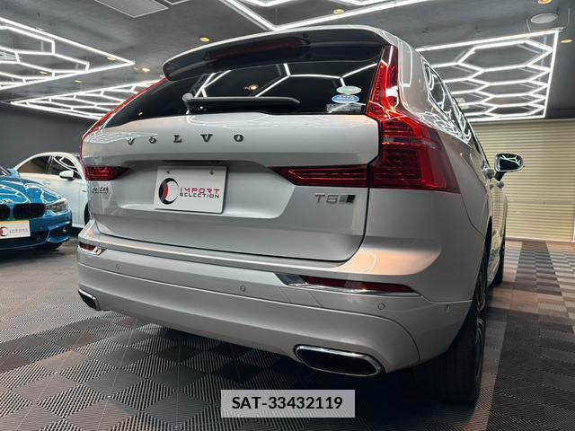 Volvo XC60 2018-01 7872209-9