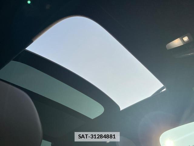 Volvo XC90 2025-02 7868076-4
