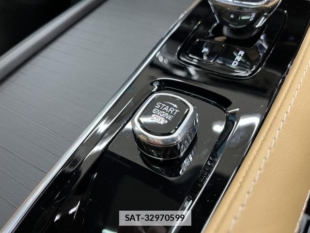 Volvo XC90 2024-08 7871489-14