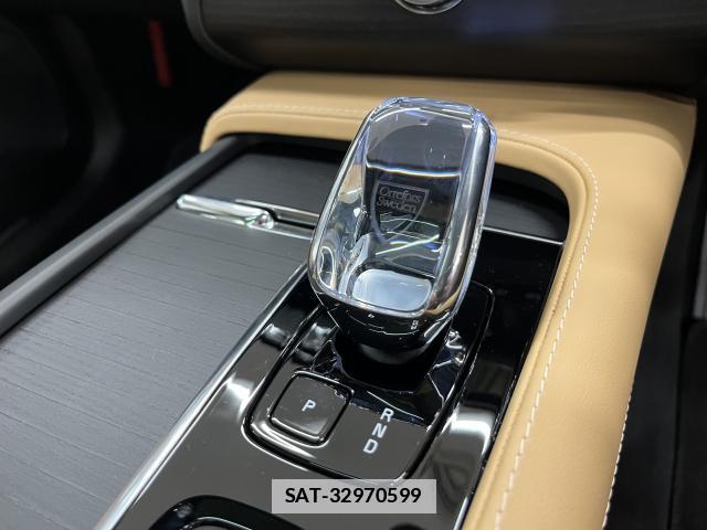 Volvo XC90 2024-08 7871489-15