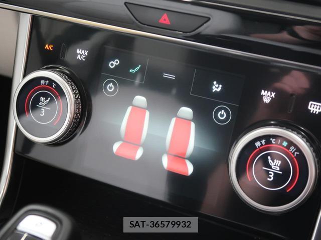 Jaguar XE 2019-07 7868471-9