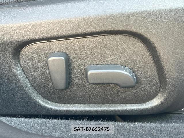 Subaru XV 2015-03 7869660-7