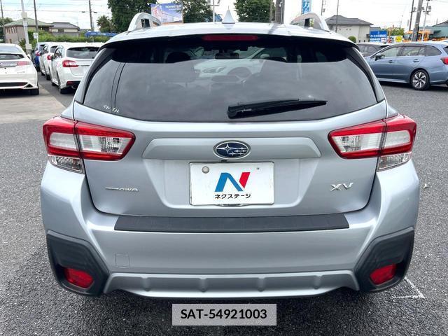 Subaru XV 2017-09 7870073-14
