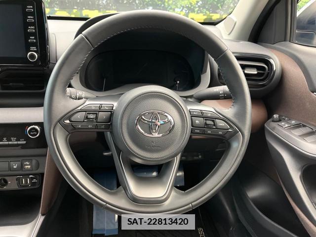 Toyota YARIS CROSS 2022-01 7868809-10