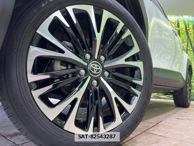 Toyota YARIS CROSS 2024-12 7869098-12