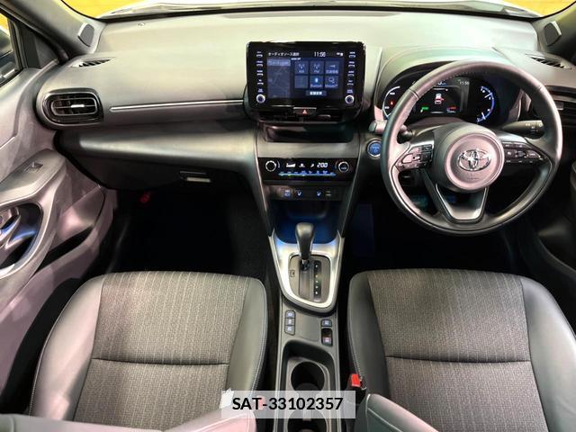 Toyota YARIS CROSS 2023-04 7869208-1