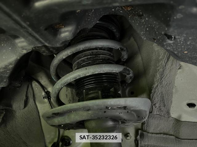 Toyota YARIS CROSS 2023-01 7869521-19