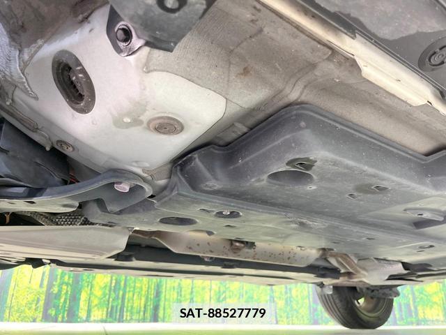 Toyota YARIS CROSS 2021-04 7869873-17