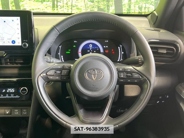 Toyota YARIS CROSS 2025-01 7870448-10