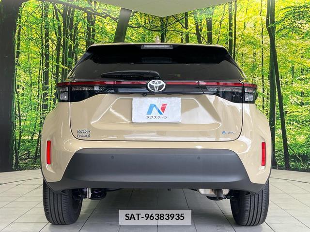 Toyota YARIS CROSS 2025-01 7870448-14