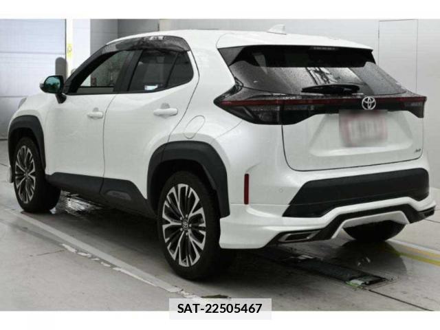 Toyota YARIS CROSS 2023-09 7870668-1