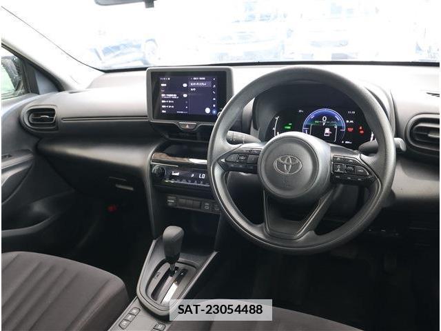 Toyota YARIS CROSS 2024-05 7871365-1