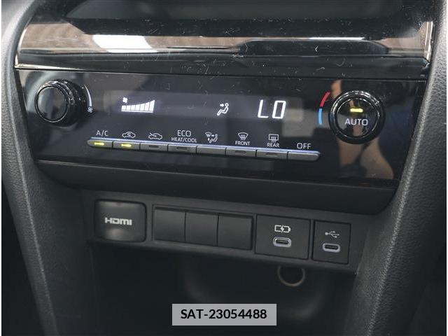 Toyota YARIS CROSS 2024-05 7871365-10