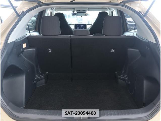 Toyota YARIS CROSS 2024-05 7871365-19