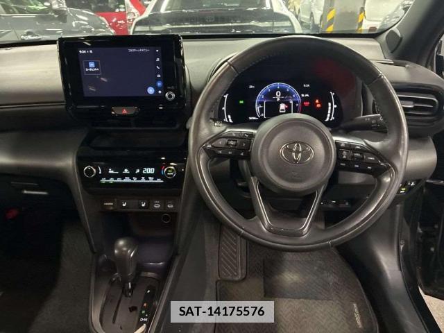 Toyota YARIS CROSS 2024-01 7871748-2