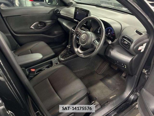 Toyota YARIS CROSS 2024-01 7871748-4