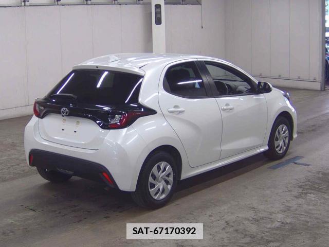 Toyota YARIS 2024-06 7867281-4