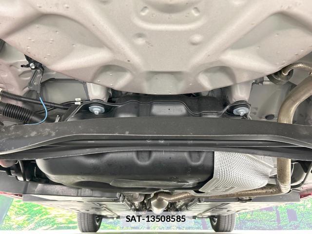 Toyota YARIS 2020-10 7869131-18