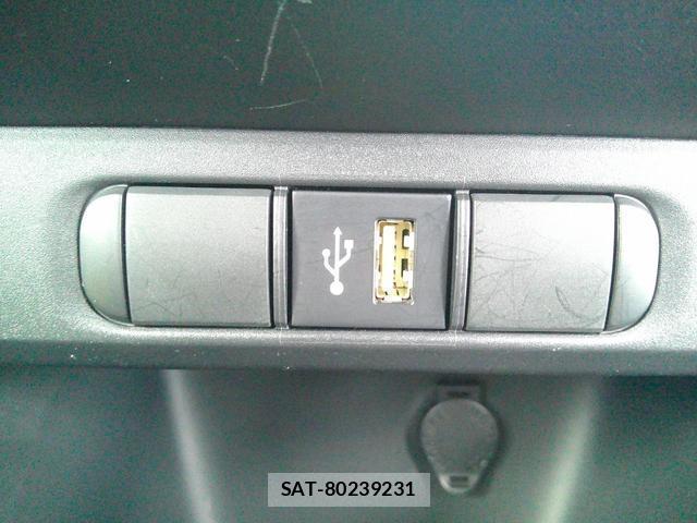 Toyota YARIS 2022-05 7870419-10