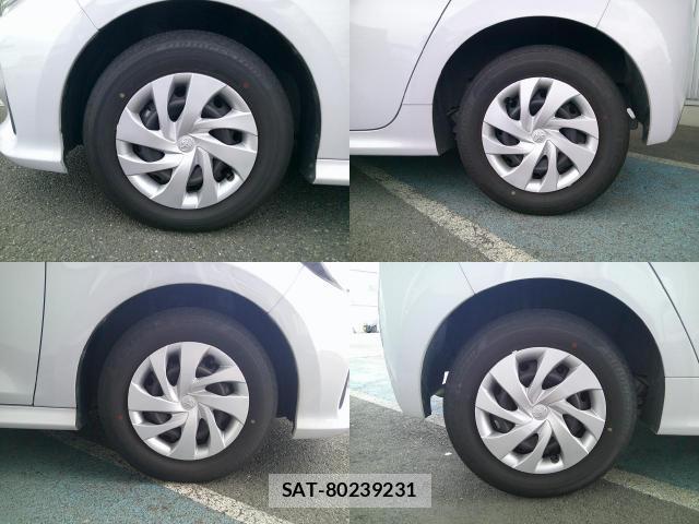 Toyota YARIS 2022-05 7870419-13