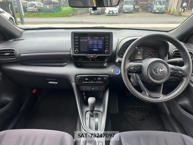 Toyota YARIS 2022-07 7870834-1
