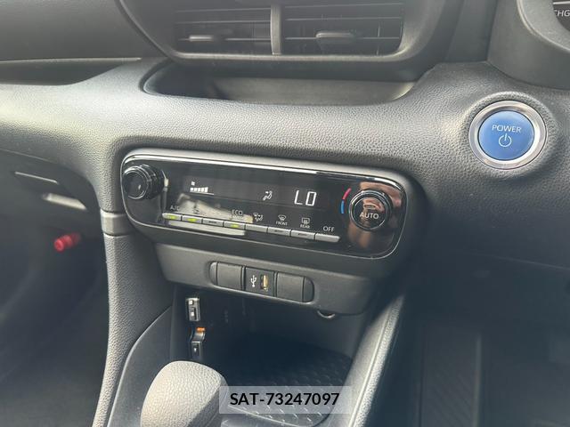 Toyota YARIS 2022-07 7870834-10