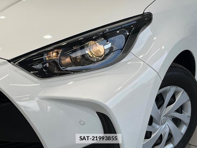 Toyota YARIS 2021-05 7871028-11