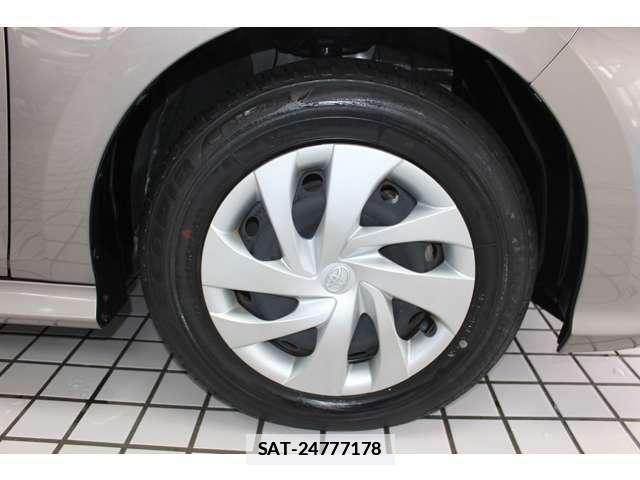 Toyota YARIS 2020-04 7871945-11