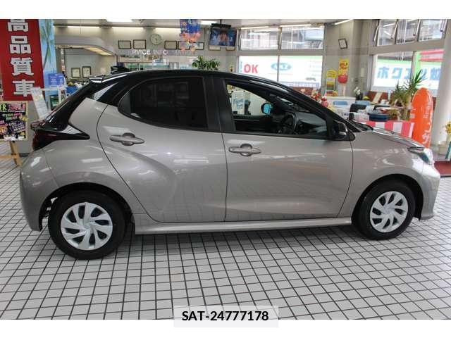 Toyota YARIS 2020-04 7871945-3