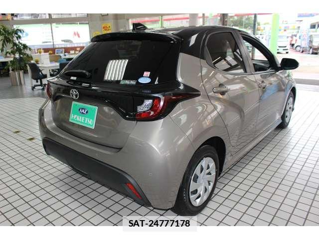 Toyota YARIS 2020-04 7871945-4