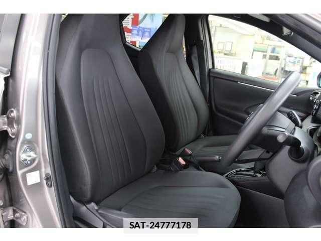 Toyota YARIS 2020-04 7871945-8
