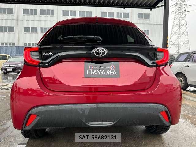 Toyota YARIS 2022-02 7872144-16