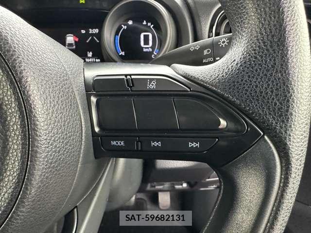 Toyota YARIS 2022-02 7872144-17