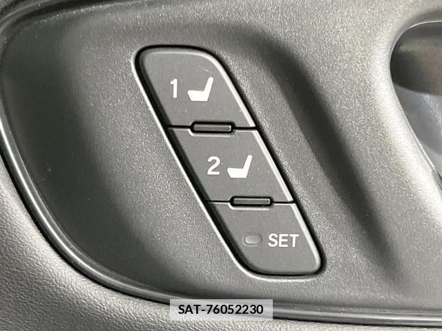 Honda ZR-V 2023-07 7869045-6