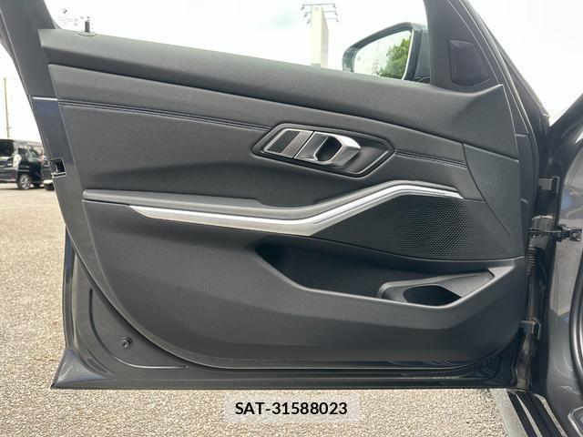 Bmw 3 SERIES 2019-06 7914269-13