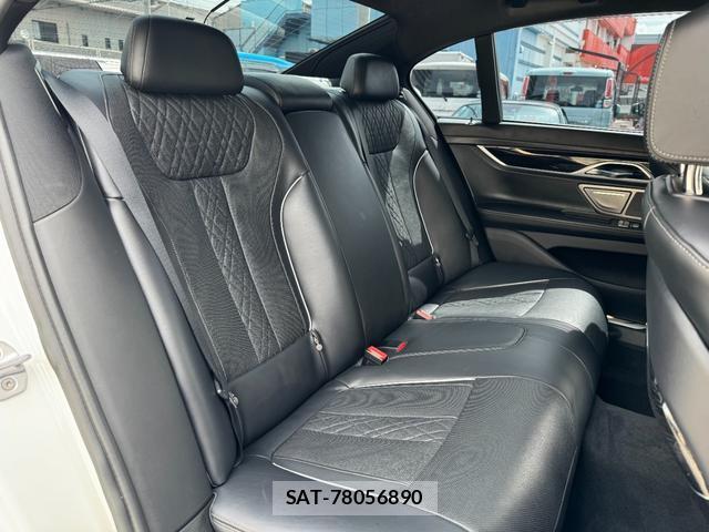 Bmw 7 SERIES 2015-12 7913186-12