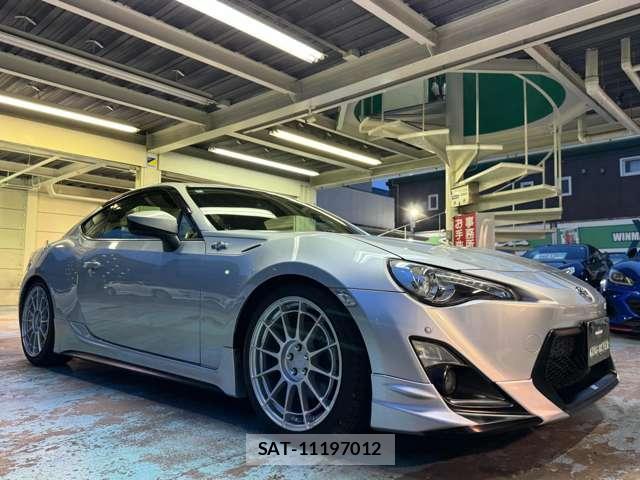 Toyota 86 2012-05 7917406-17