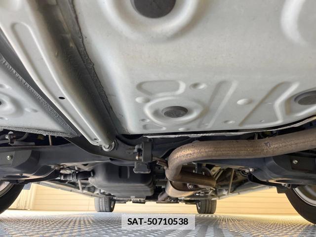 Toyota ALPHARD 2017-11 7913598-18