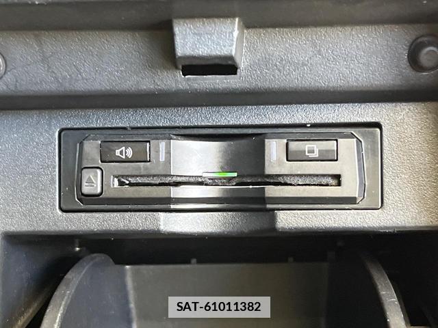 Toyota ALPHARD 2015-03 7915354-6