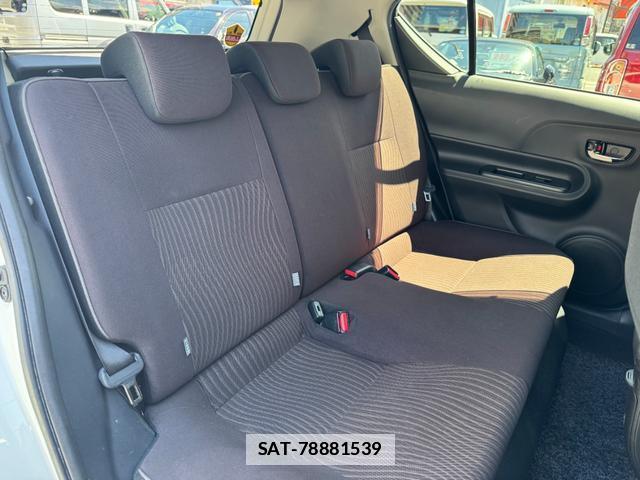 Toyota AQUA 2017-02 7913188-14