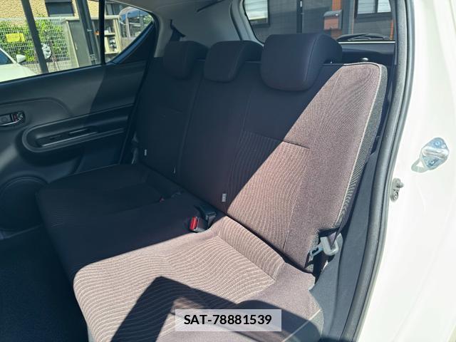 Toyota AQUA 2017-02 7913188-15