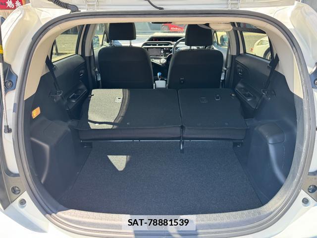 Toyota AQUA 2017-02 7913188-17