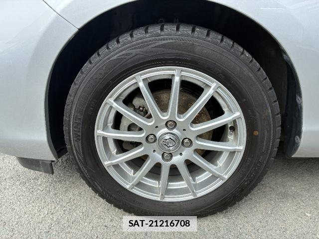 Toyota AQUA 2012-10 7913969-16