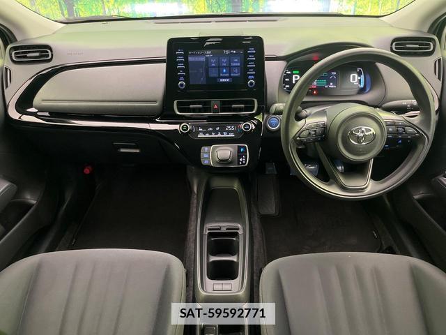 Toyota AQUA 2021-12 7914091-1