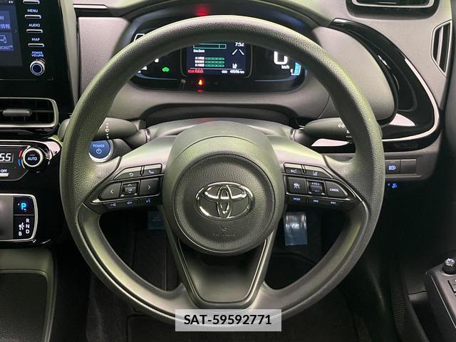 Toyota AQUA 2021-12 7914091-10